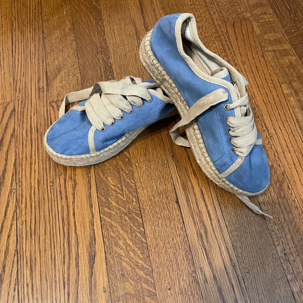 Espadrille Platform Sneakers Size: 36 Brand: Toni Pons Origens